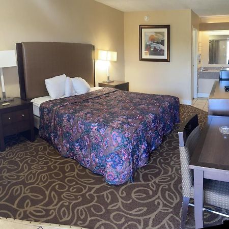 Hilltop Inn Pittsburgh Crafton Eksteriør bilde